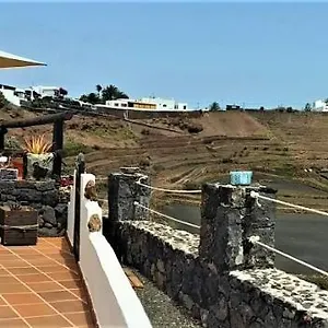 Casa Caldera Guiguan Hébergement de vacances Tinajo