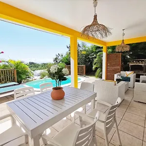 Ananas - Exotic Martinique Hébergement de vacances Le Diamant
